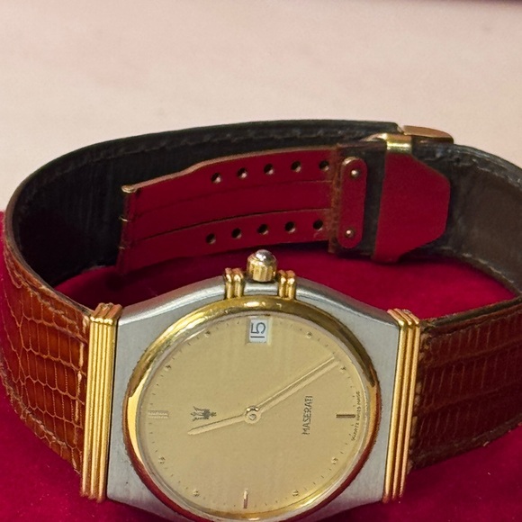 Other - Maserati Gold and Brown Watch 22